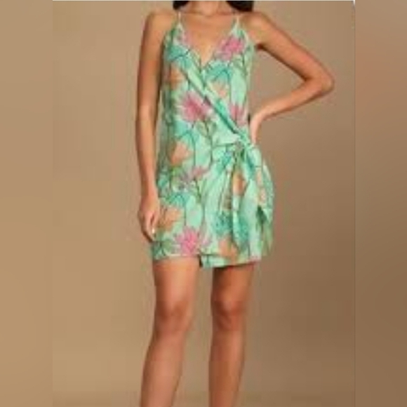 Lulus Dresses & Skirts - Lulu's Pastel Floral Wrap Dress Size M